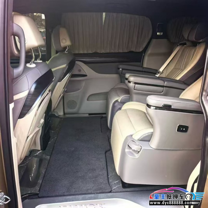 23年别克GL8轿车抵押车出售