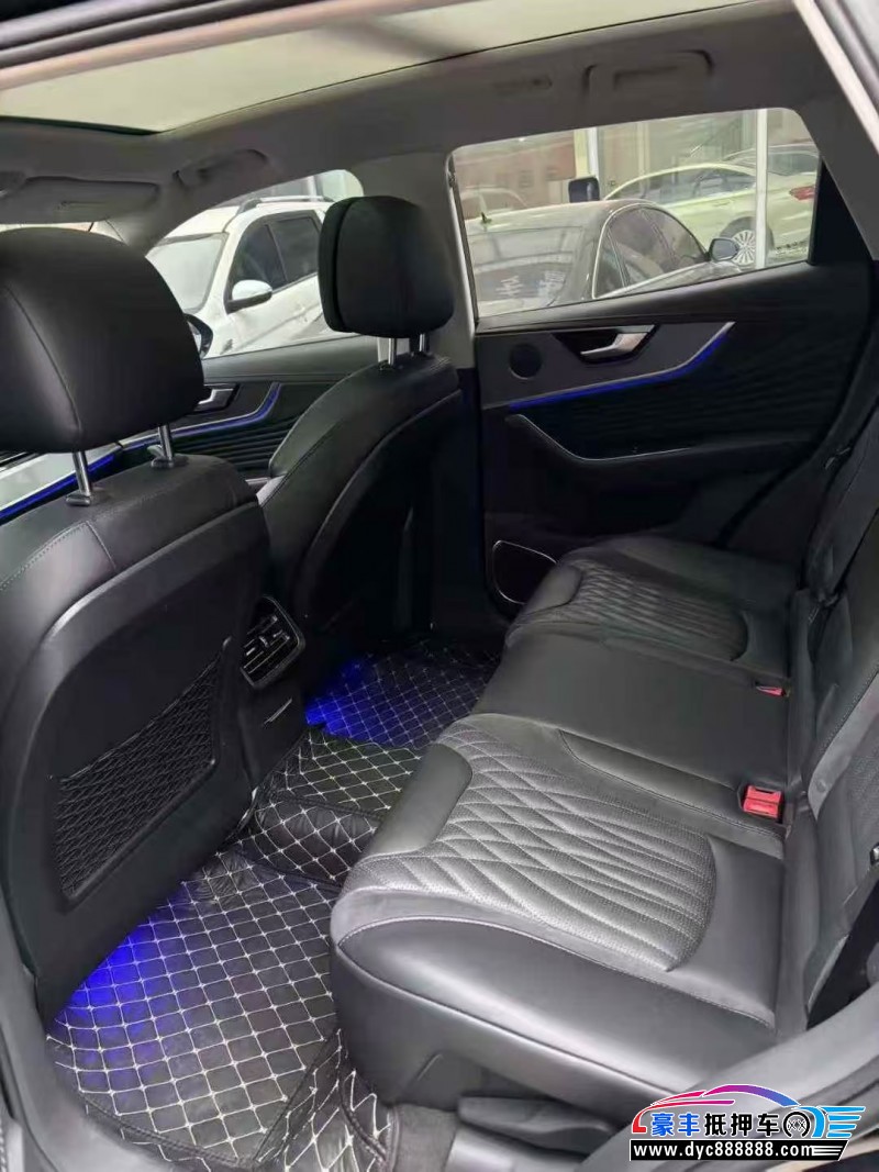 24年红旗HS5轿车抵押车出售