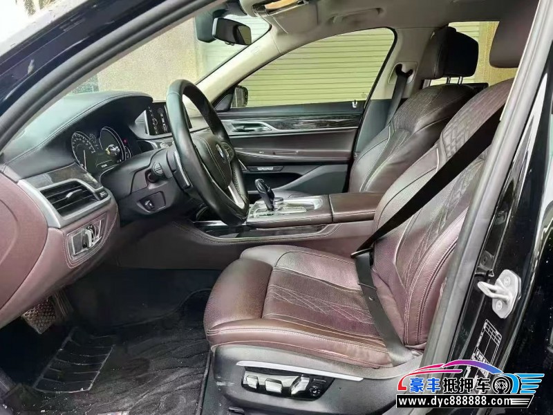 16年宝马7系轿车抵押车出售