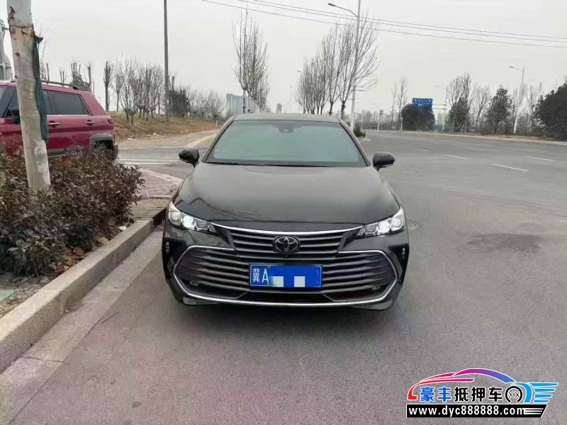 抵押车出售20年丰田亚洲龙轿车