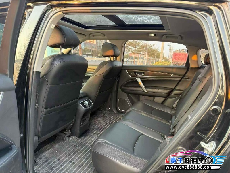 20年本田冠道轿车抵押车出售