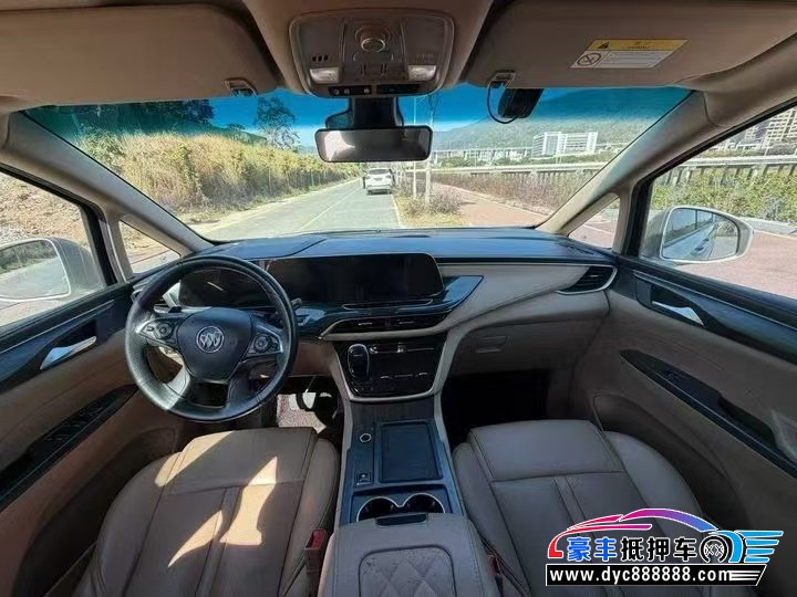 21年别克GL8轿车抵押车出售