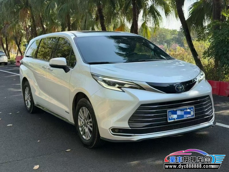 22年丰田塞纳轿车抵押车出售