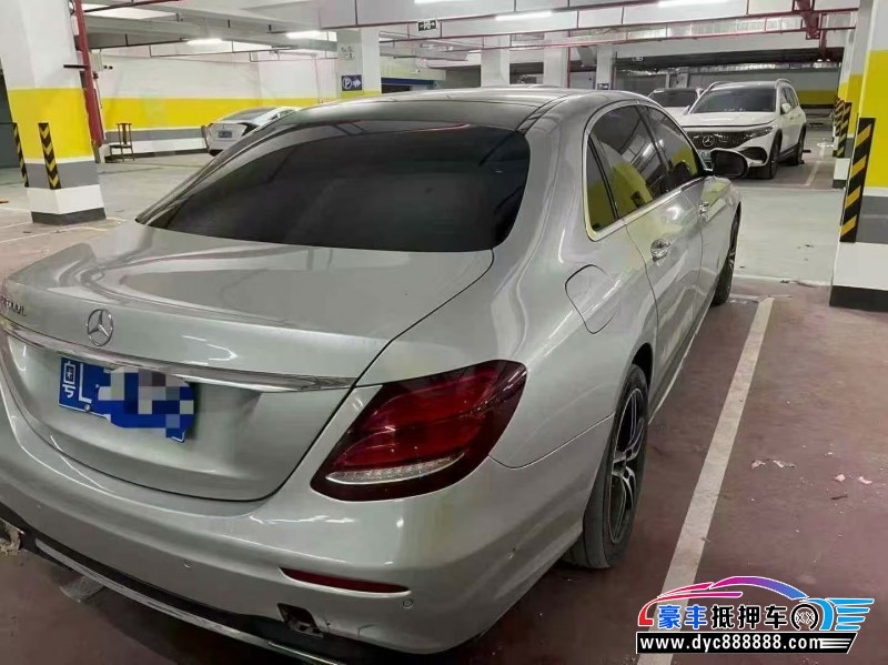 16年奔驰E轿车抵押车出售