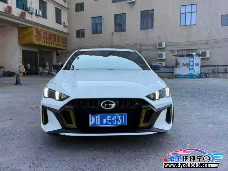 抵押车出售23年传祺影豹轿车