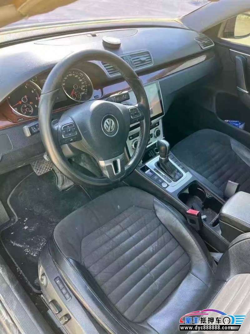 14年大众迈腾轿车抵押车出售