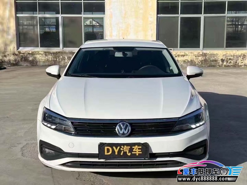 22年大众凌渡轿车抵押车出售