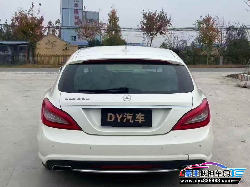 14年奔驰CLS轿车抵押车出售