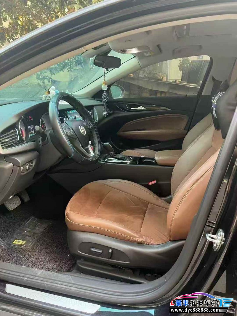 19年别克君威轿车抵押车出售