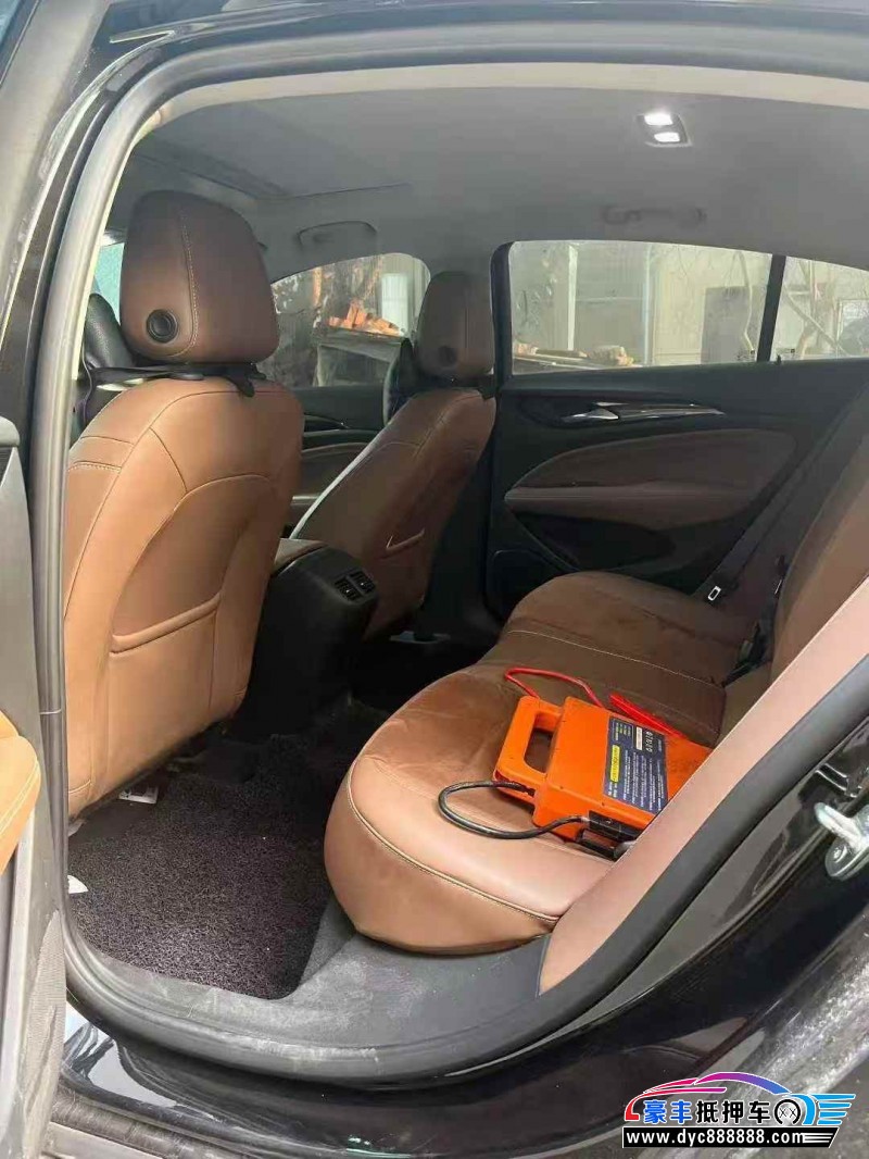 19年别克君威轿车抵押车出售