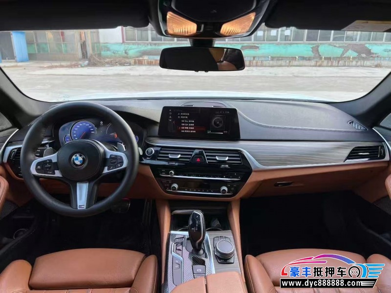 18年宝马5系轿车抵押车出售