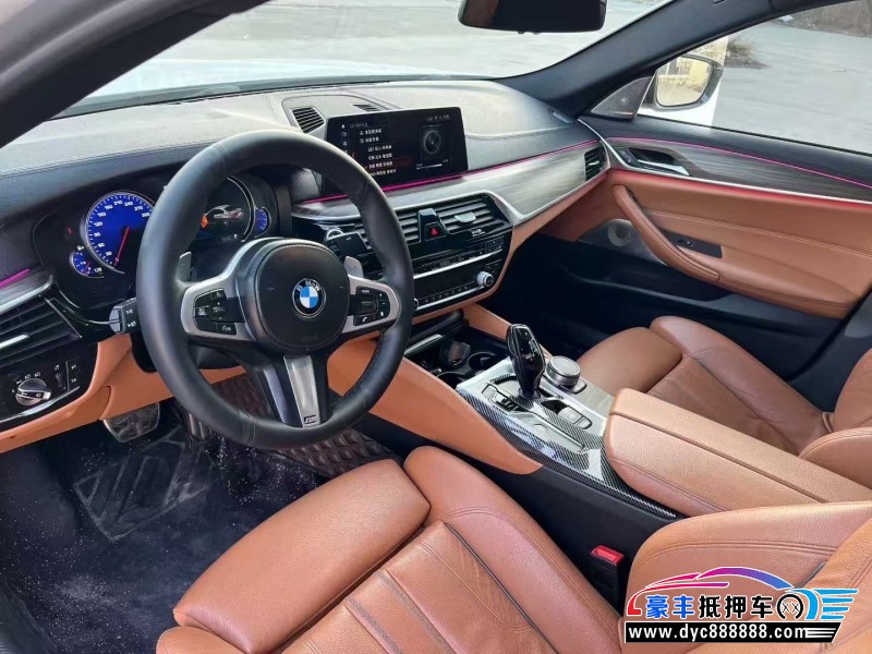 18年宝马5系轿车抵押车出售