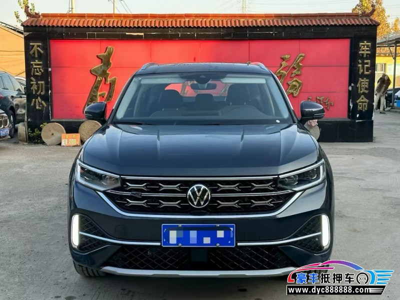 抵押车出售25年大众探岳轿车