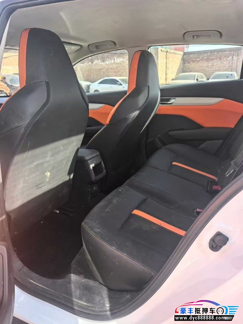 24年东风风神奕炫轿车抵押车出售