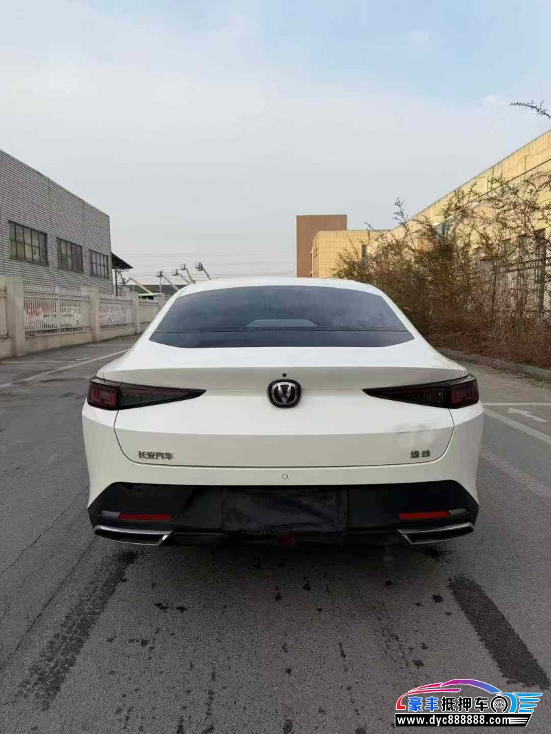 24年长安逸动轿车抵押车出售