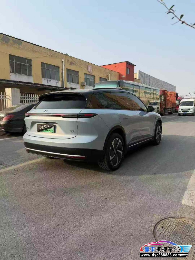 24年蔚来ES6轿车抵押车出售