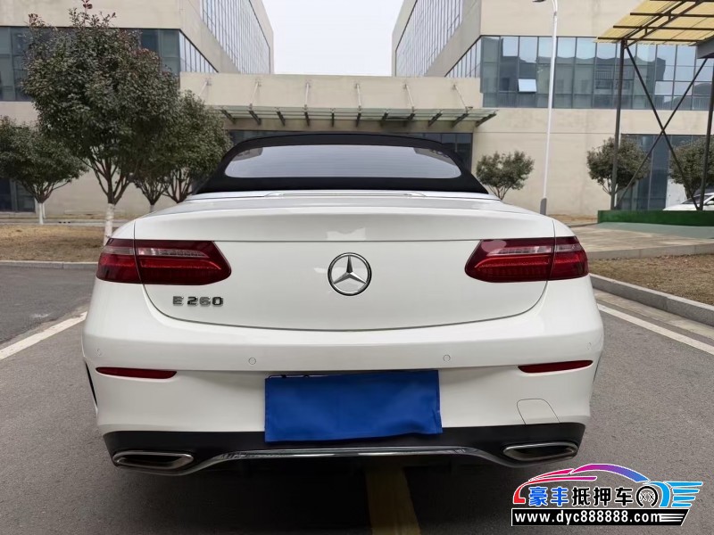 20年奔驰E轿车抵押车出售