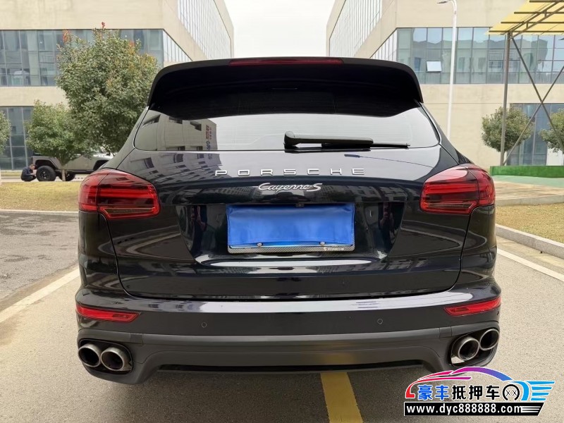 15年保时捷卡宴轿车抵押车出售