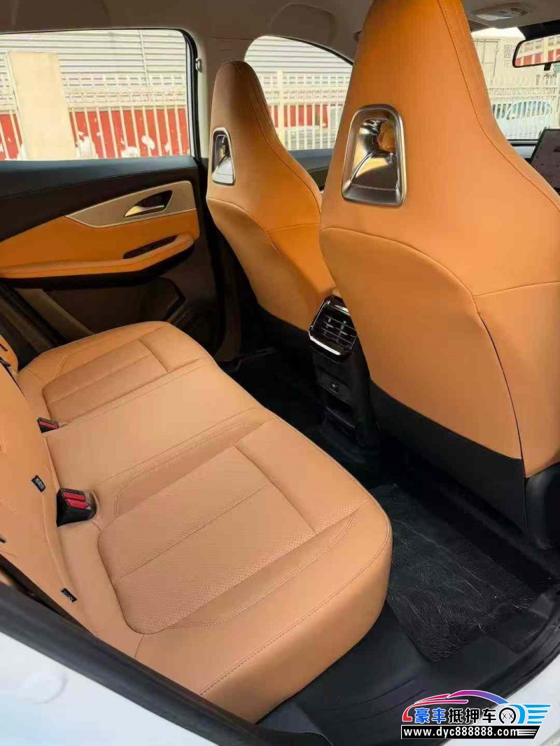 25年东风风行星海轿车抵押车出售