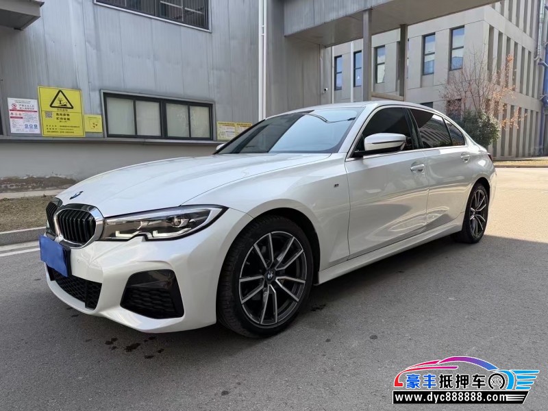 21年宝马3系轿车抵押车出售