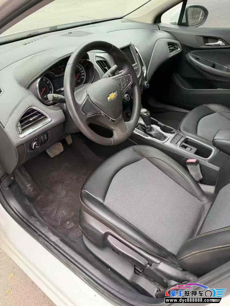 17年雪佛兰科鲁兹轿车抵押车出售