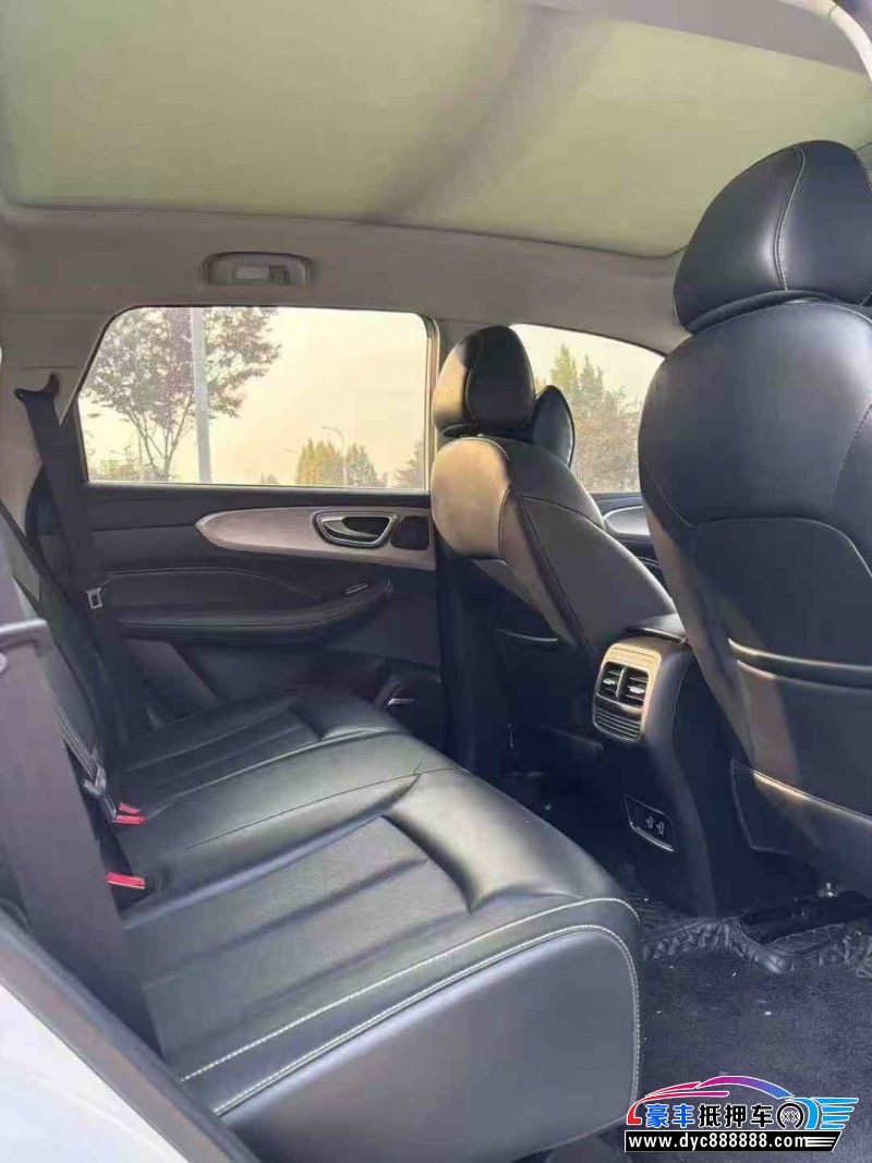 20年荣威RX5轿车抵押车出售