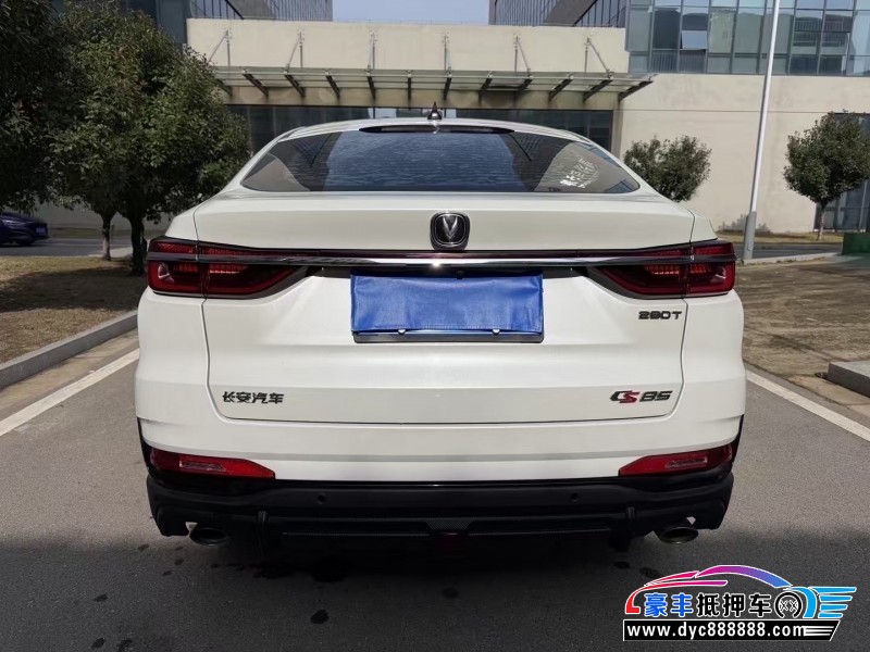 21年长安长安cs85轿车抵押车出售