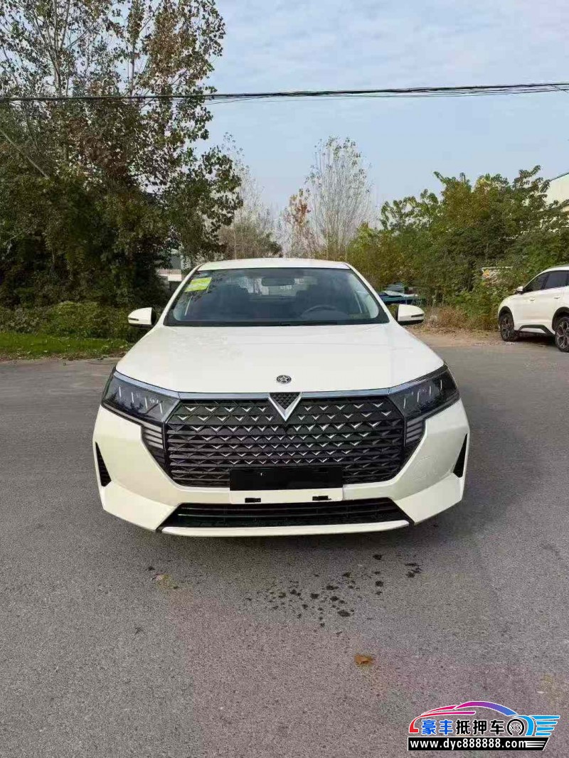 25年启辰D60轿车抵押车出售