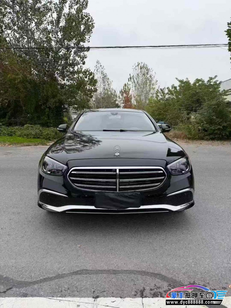 19年奔驰E轿车抵押车出售