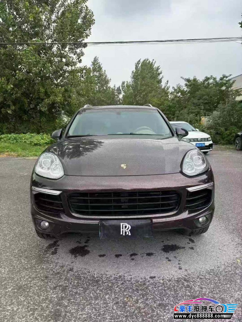 16年保时捷卡宴轿车抵押车出售