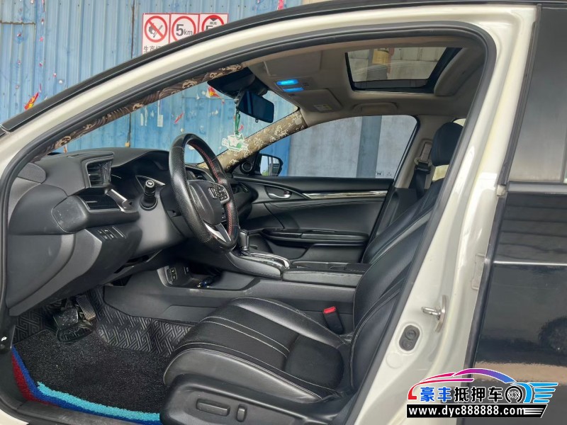 17年本田思域轿车抵押车出售