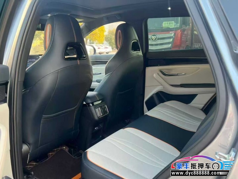 24年比亚迪宋轿车抵押车出售