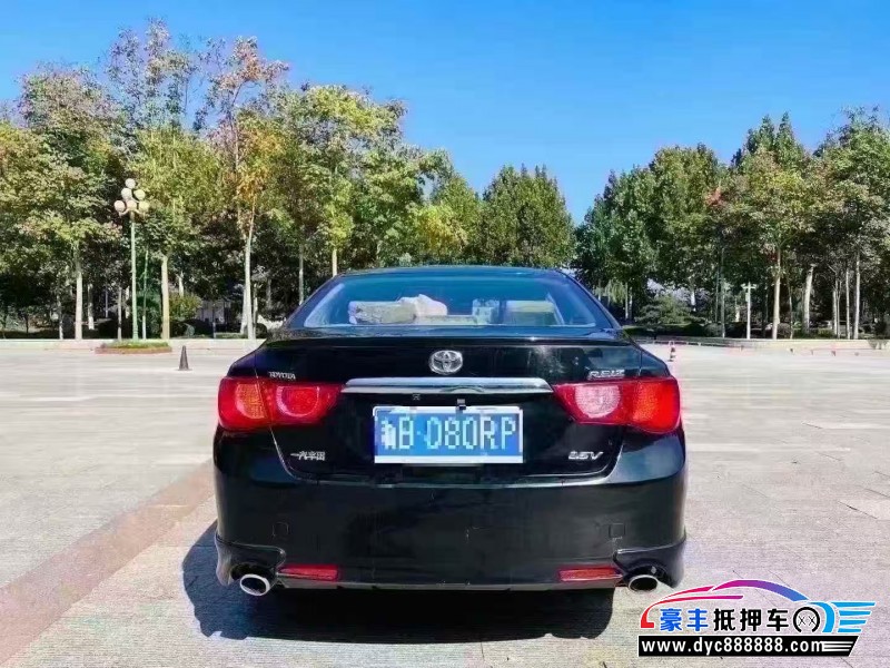 13年丰田锐志轿车抵押车出售