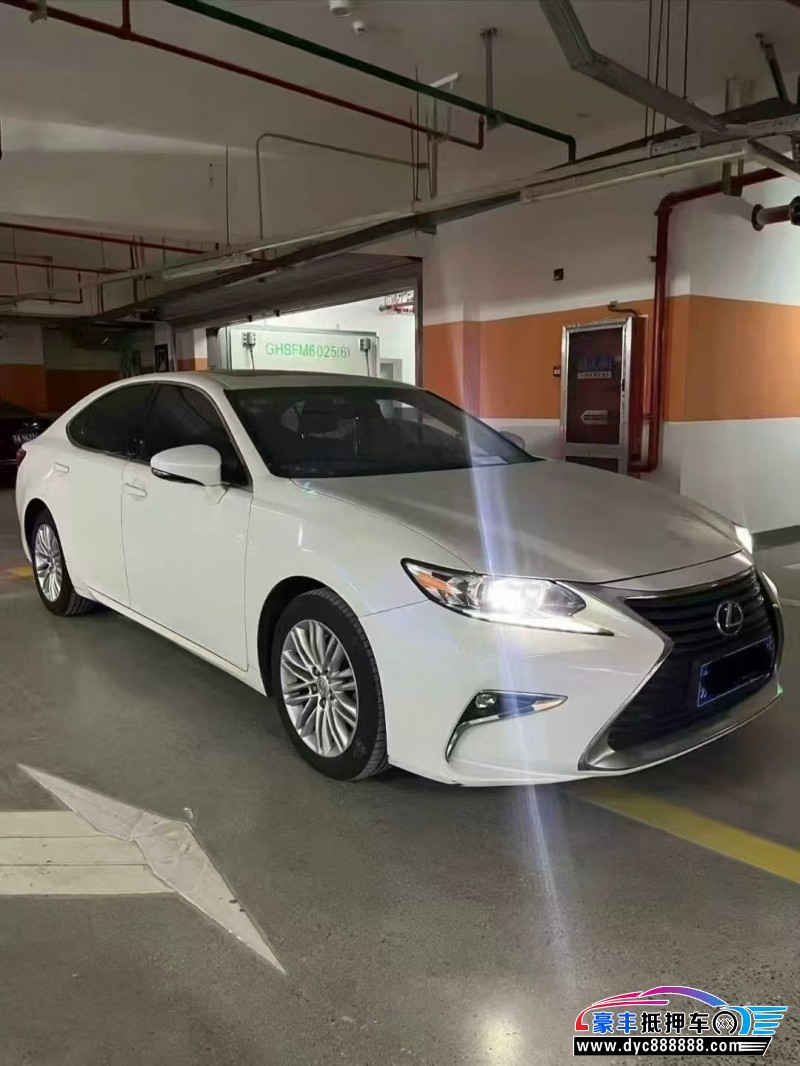 15年雷克萨斯ES轿车抵押车出售