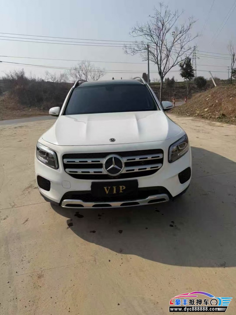 20年奔驰GLB轿车抵押车出售