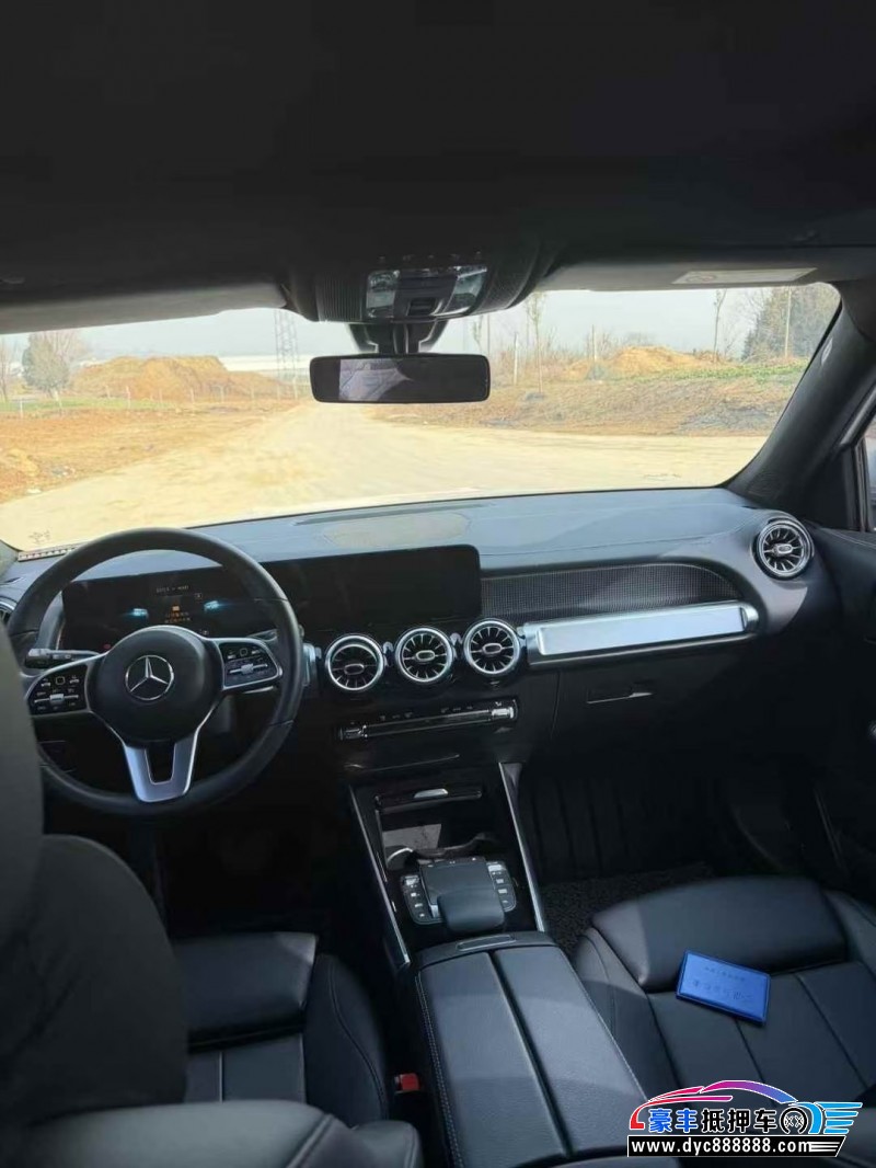 20年奔驰GLB轿车抵押车出售