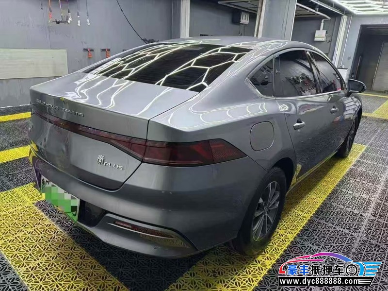 24年比亚迪秦轿车抵押车出售