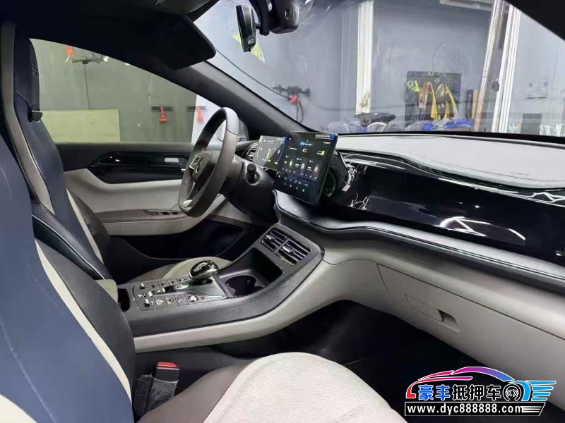 24年比亚迪秦轿车抵押车出售