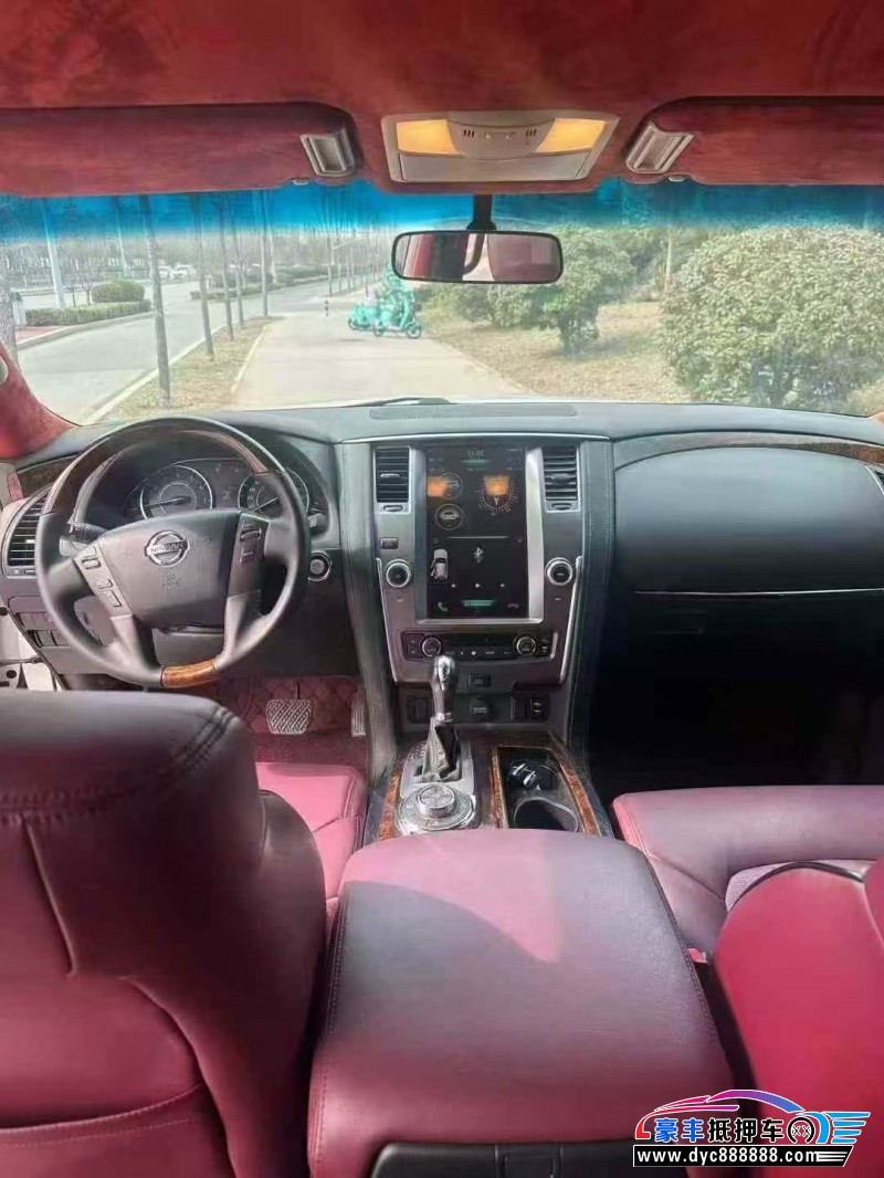 19年日产途乐轿车抵押车出售