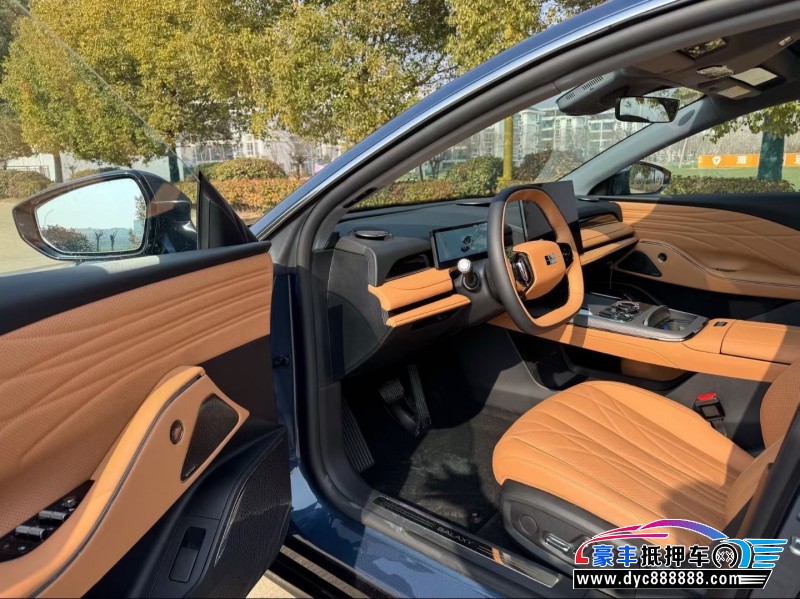 25年吉利银河轿车抵押车出售