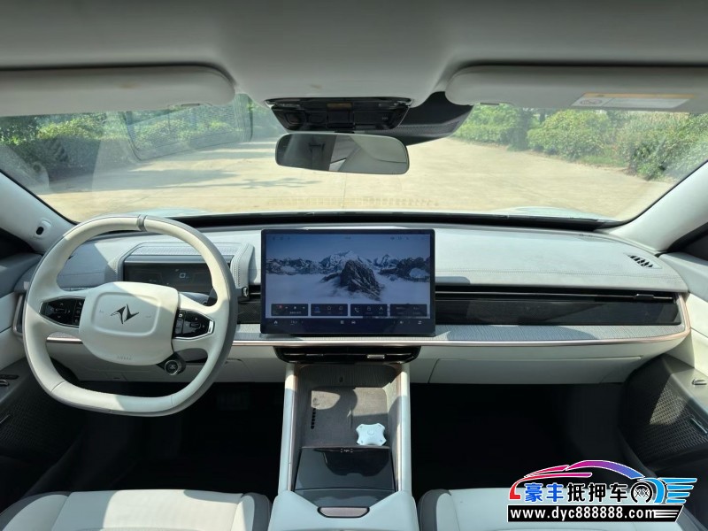 24年东风奕派007轿车抵押车出售