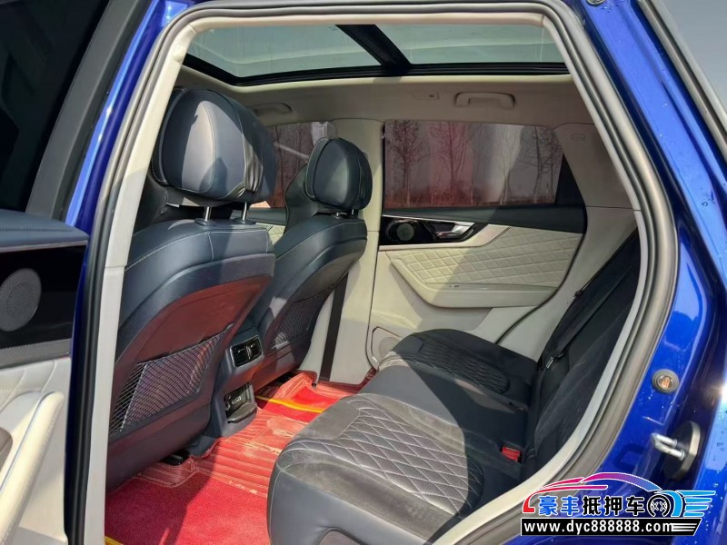 19年红旗HS5轿车抵押车出售