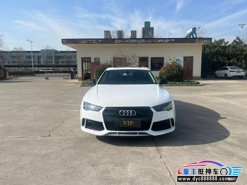 抵押车出售17年奥迪A7轿车