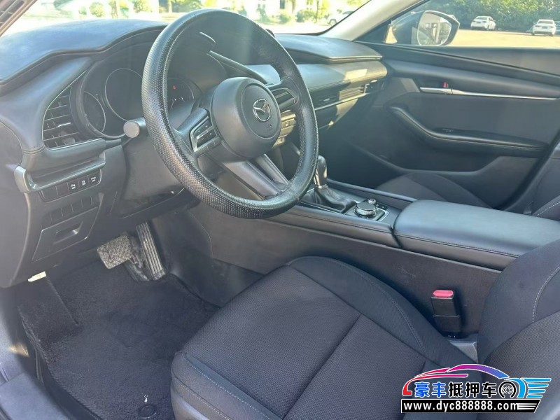 22年马自达昂克赛拉轿车抵押车出售