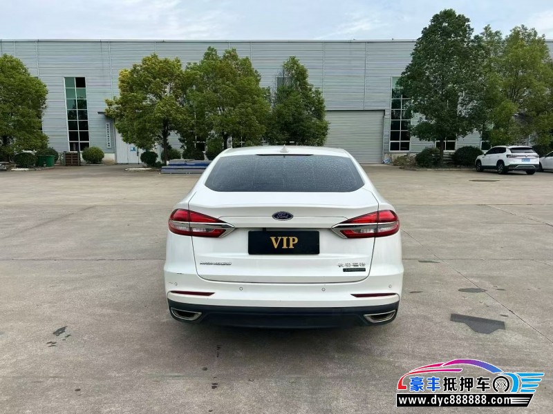 20年福特蒙迪欧轿车抵押车出售