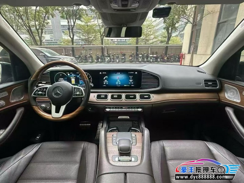 20年奔驰GLS轿车抵押车出售