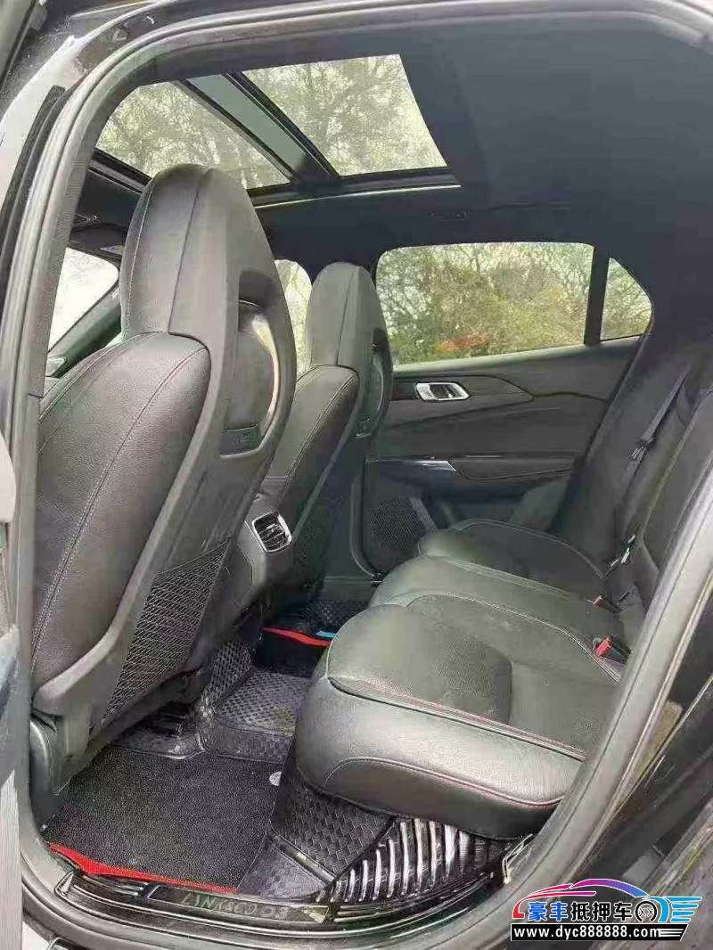 19年领克03轿车抵押车出售