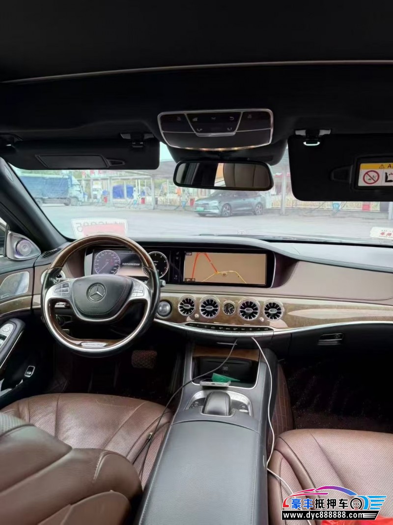 14年奔驰S轿车抵押车出售