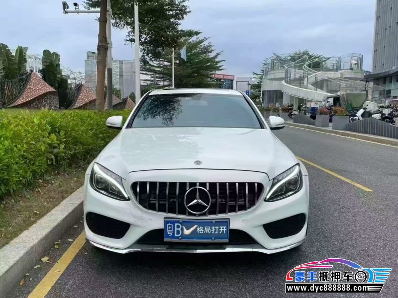 18年奔驰C轿车抵押车出售