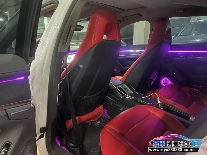 11年保时捷帕纳梅拉轿车抵押车出售